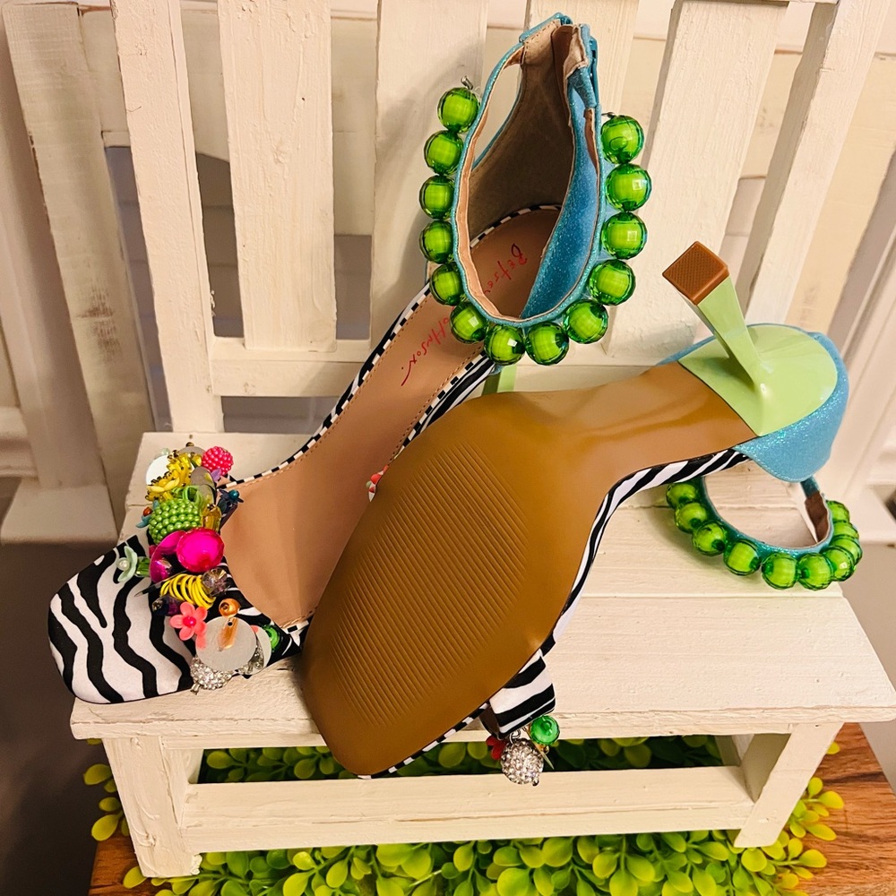 Betsey Johnson Black and White Zebra Heels - Picture 2 of 3